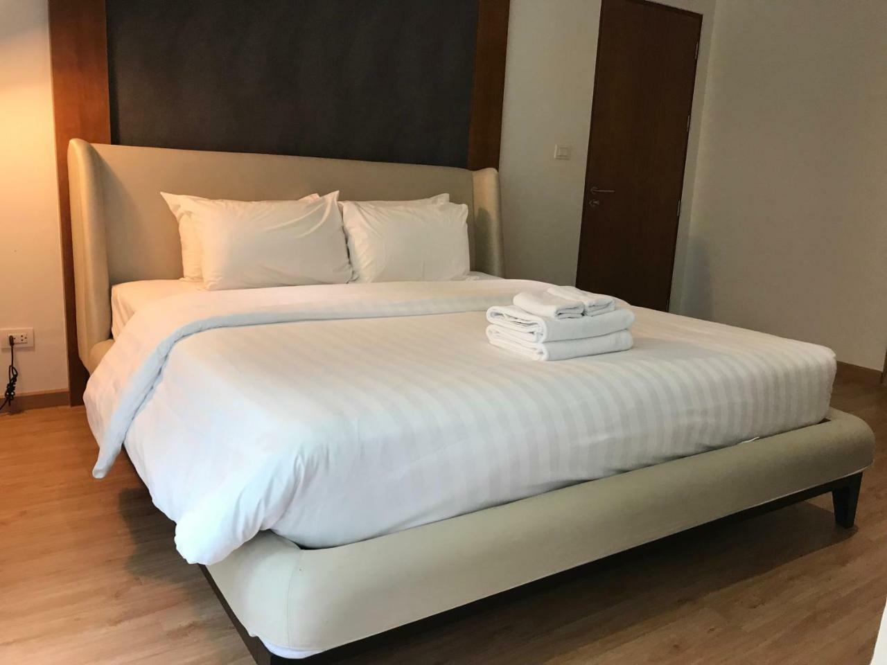 The Privilege Residence Patong Ngoại thất bức ảnh